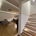 Hillside וילה