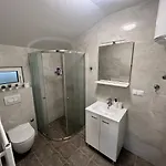 Hillside וילה *