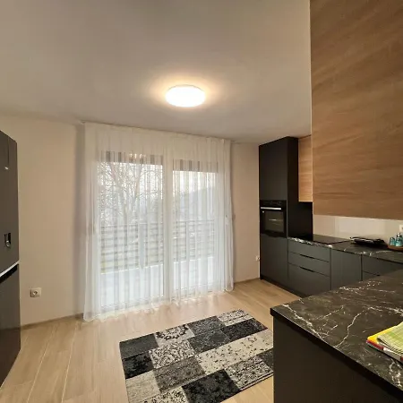 Vila Hillside