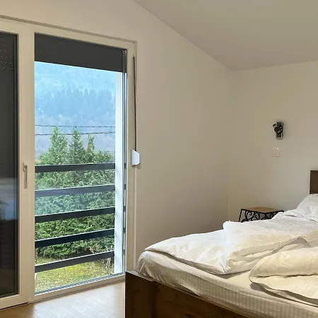 Hillside * Saraybosna