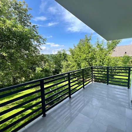 Villa Hillside *